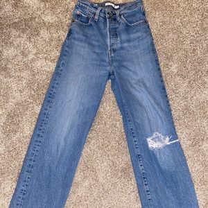 Levi’s Ribcage Straight Jean Size 25
